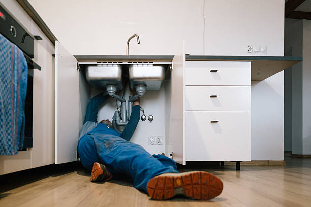Professional Leak Detection technician working in Bastrop, TX
